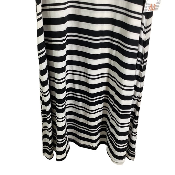 Lularoe Jessie Stripe Midi Comfy with Pockets - Picture 3 of 6